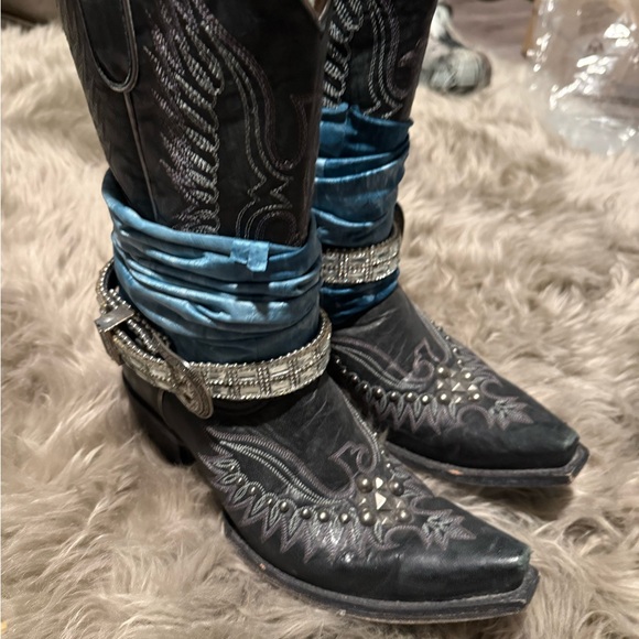 Women's Black and Blue Western Boots - Picture 2 of 5